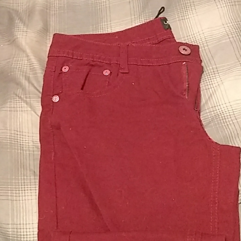 Red Jeans - Picture 3 of 3